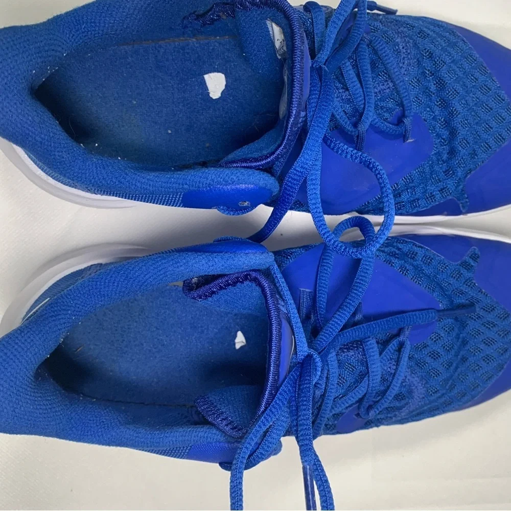 Nike Zoom Hyperspeed Volleyball Court shoes size 7.  They fit like a ladies 8.5.